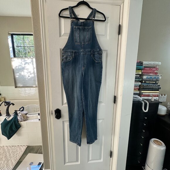 UNIVERSAL THREAD Classic Denim Overalls Jumpsuit Size 10/30 - Picture 3 of 10